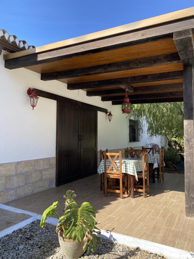 Las Palmeras Pizarra Exterior photo
